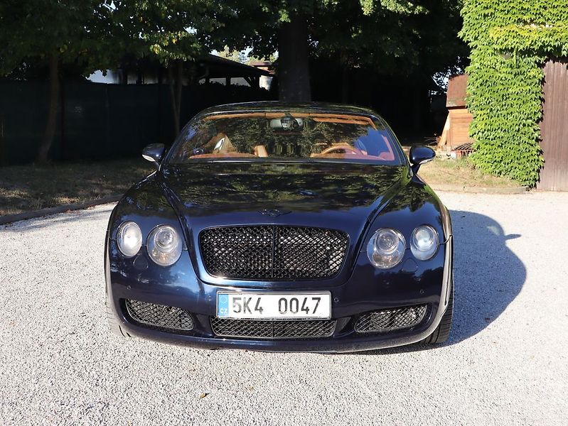 Bentley Continental GT (2004) - fotka 6 z 42