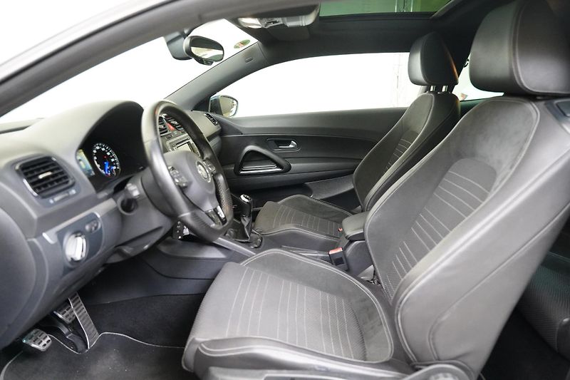 Volkswagen Scirocco - fotka 5 z 6
