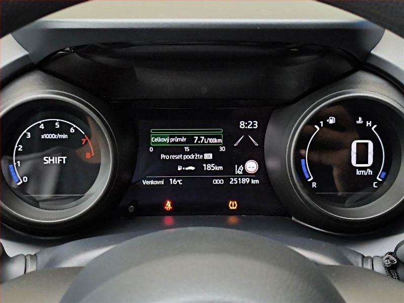 Toyota Yaris Cross (2023) 1.5 VVT-i - fotka 11 z 12
