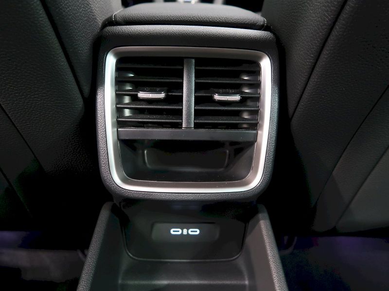 Škoda Octavia (2026) EXCLUSIVE 2.0TDI 110KW DSG NAV - fotka 45 z 48