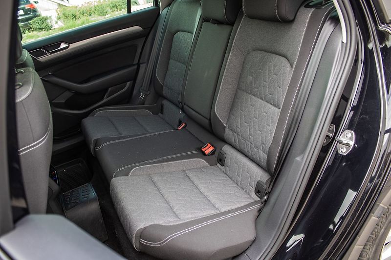 Volkswagen Passat - fotka 36 z 41