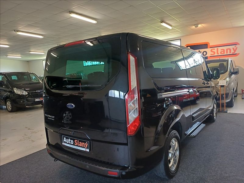 Ford Tourneo Custom 2,2 Titanium,L2,1maj,motor 119 - fotka 5 z 28