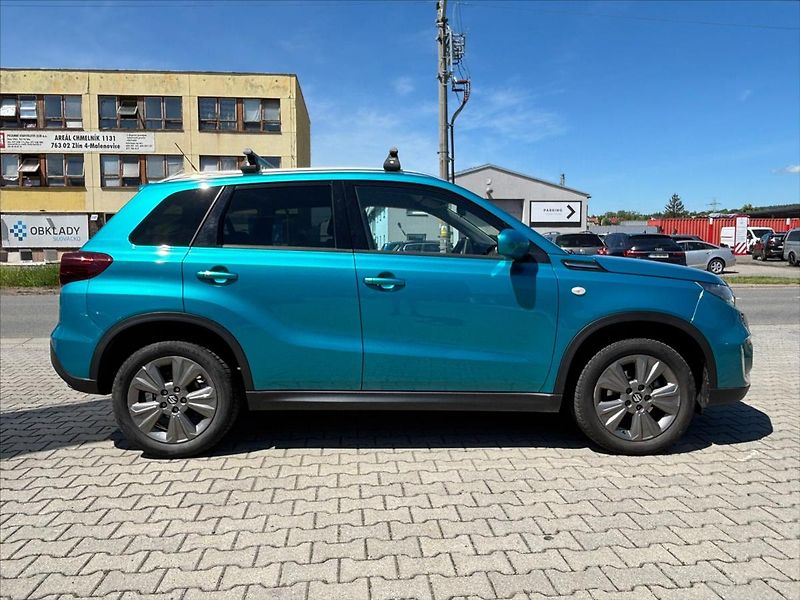 Suzuki Vitara 1,4 BoosterJet  Premium Hybrid - fotka 7 z 28