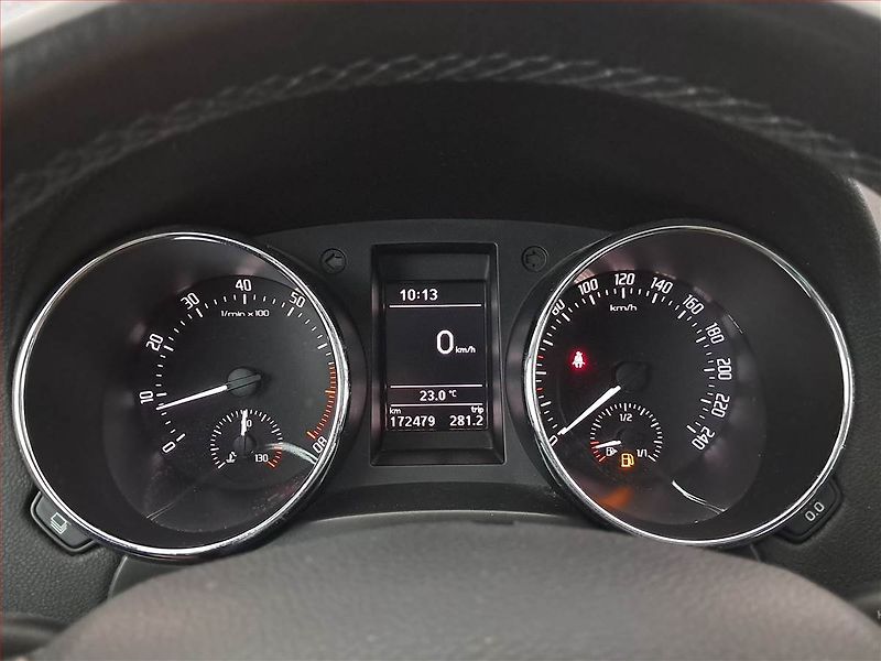 Škoda Yeti (2013) 1.4 TSI, Tempomat - fotka 11 z 18