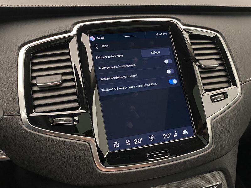 Volvo XC90 B5 AWD BRIGHT PLUS AUT 7míst - fotka 47 z 62