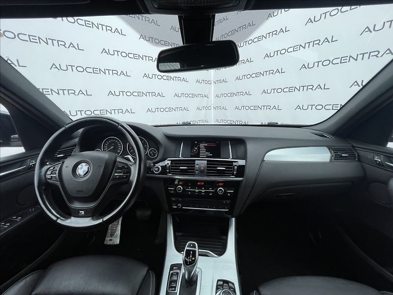 BMW X3 3,0 D,X-Drive,190kW - fotka 19 z 26