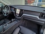 Volvo XC60 B5 AWD Momentum Pro,ČR,1.Maj. - náhled 13