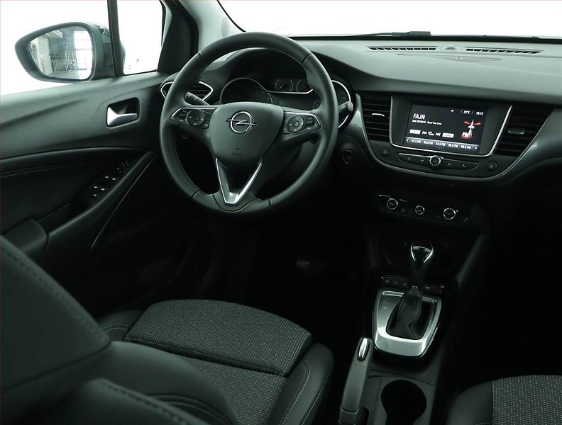 Opel Crossland X (2022) Elegance 1.2 Turbo, Automat - fotka 7 z 16