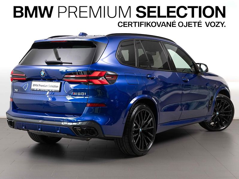 BMW X5 M60i - fotka 4 z 22
