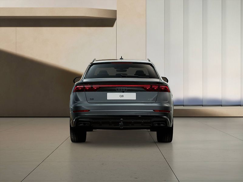 Audi Q8 SUV 50 Quattro 8TT 3,0TDI - fotka 4 z 7
