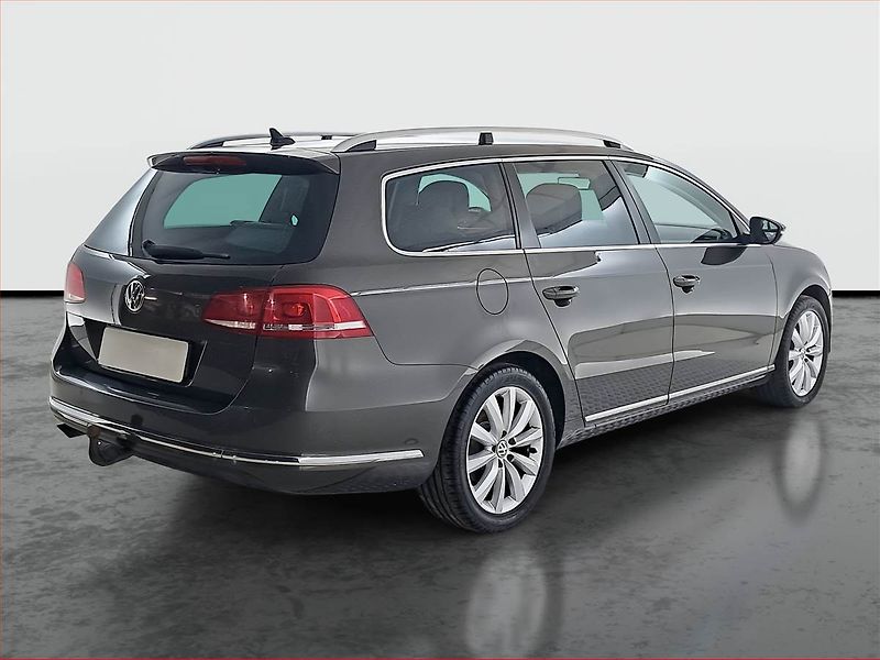 Volkswagen Passat (2013) 1.4 TSI, Park. senzory - fotka 5 z 19
