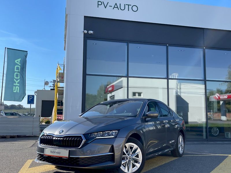 Škoda Octavia (2025) 1.5 eTSI 110kW DSG MHEV Top Se - fotka 35 z 35