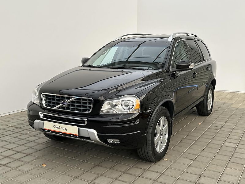 Volvo XC90 2.4 D5 4x4 Summmum - fotografie inzerátu