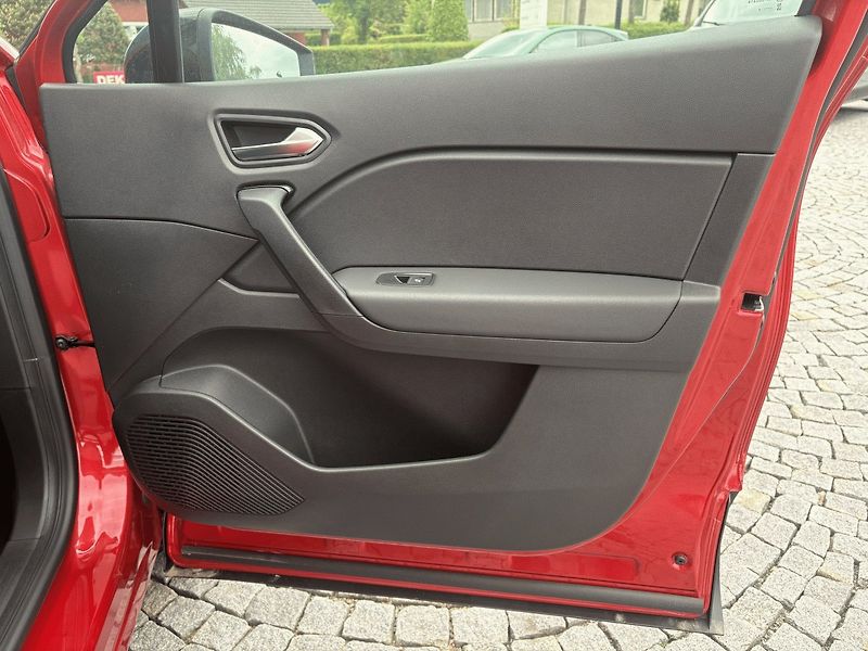 Renault Symbioz (2026) Evolution E-Tech 160 fullhybri - fotka 13 z 39