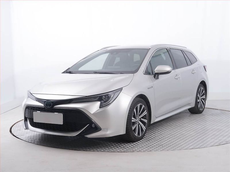 Toyota Corolla (2021) Style 1.8 Hybrid - fotka 2 z 22