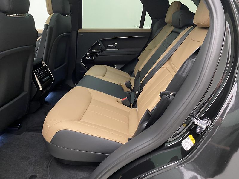 Land Rover Range Rover Sport (2026) D300 DYNAMIC SE AWD  - fotka 6 z 67