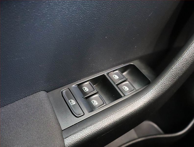 Škoda Fabia (2019) 1.0 TSI, Tempomat - fotka 22 z 22
