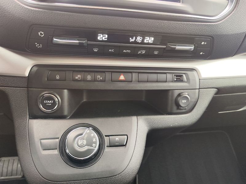 Peugeot Traveller 2.0 HDI/130kW L2 Bussines AUT - fotka 26 z 37
