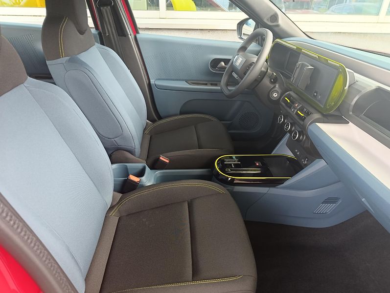 Fiat Grande Panda (2026) Pop 1.2 Turbo Hybrid 110k - fotka 16 z 36