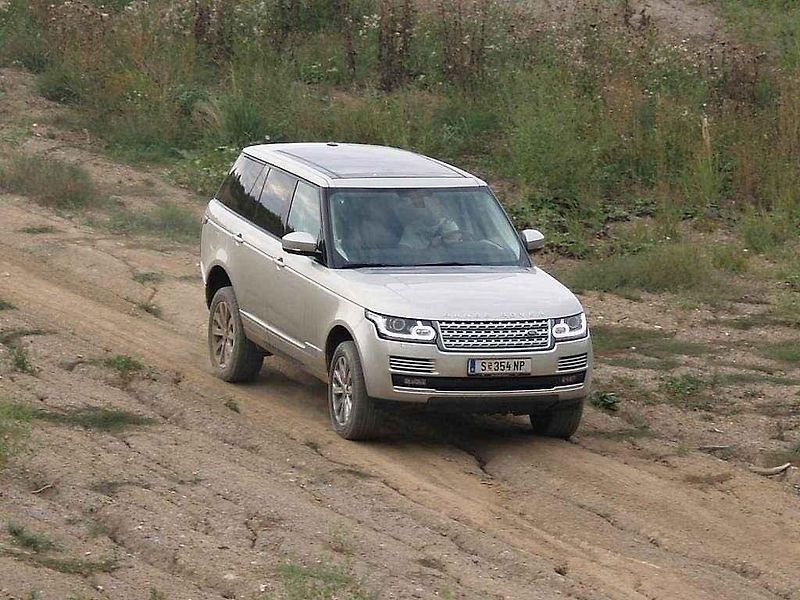 Range Rover.