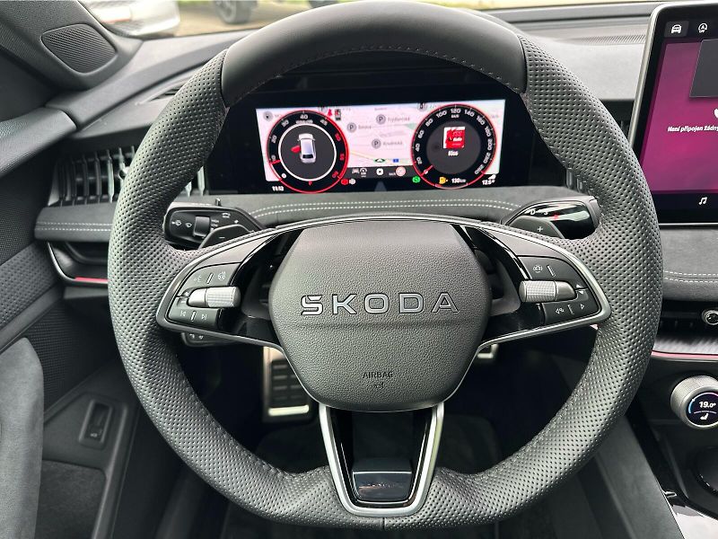 Škoda Superb (2027) 2,0 TDI 110 kW 7-stup. automat - fotka 21 z 25
