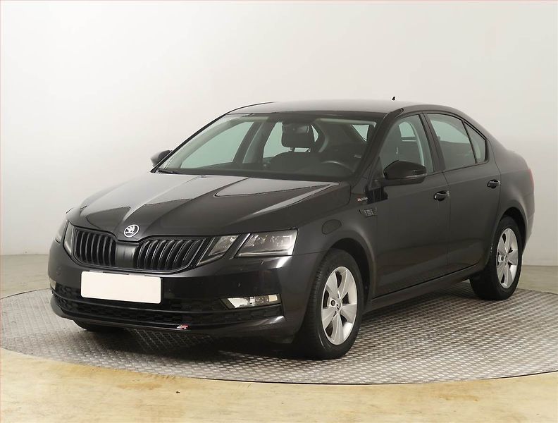 Škoda Octavia (2019) 1.5 TSI, Serv.kniha, Tempomat - fotka 2 z 21