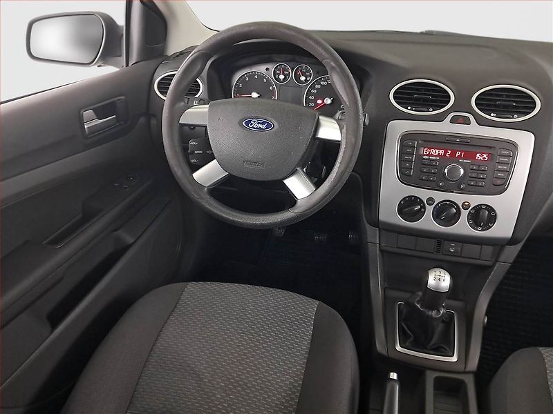 Ford Focus (2007) 1.6 16V, po STK, udržované - fotka 7 z 13