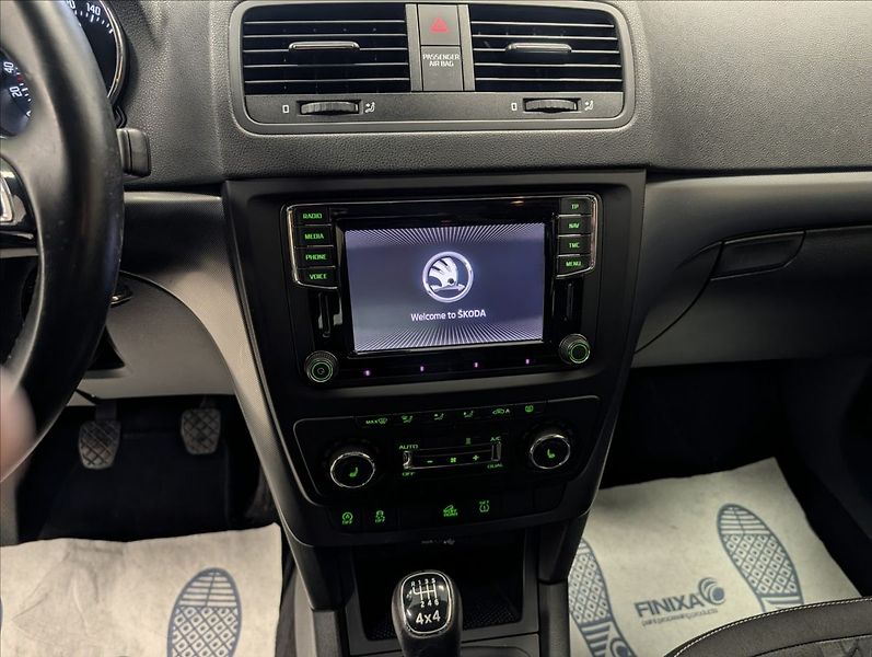 Škoda Yeti 2.0 TDI 4X4 ELEGANCE - fotka 18 z 29