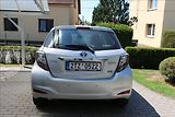Toyota Yaris 1,5 Hybrid, Automat - náhled 6