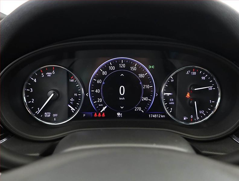 Opel Insignia (2019) 2.0 CDTI, Automat, Kůže, Navi - fotka 9 z 21