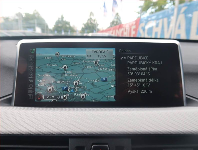 BMW X1 (2017) M Sport xDrive20d, 4X4 - fotka 17 z 23