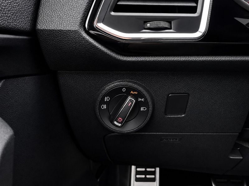 Seat Ateca (2020) FR 1.5 TSI 110 kW DSG  - fotka 27 z 34