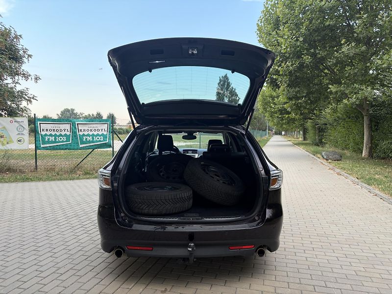 Mazda 6 2.5 Dynamic - fotka 18 z 31