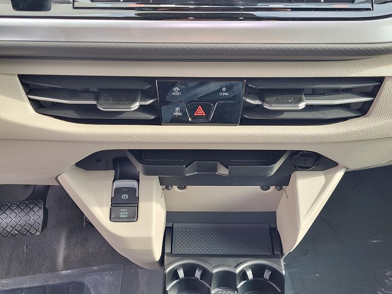 Volkswagen Multivan (2026) Long Life 2,0 TDI 110kW - fotka 18 z 24