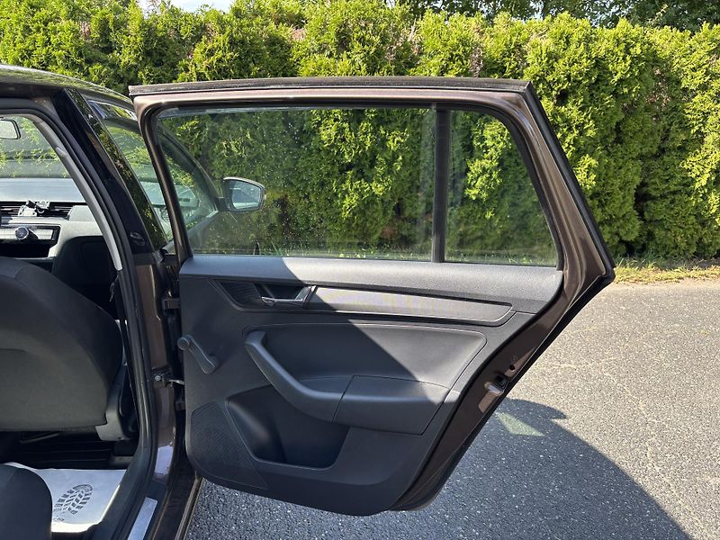 Škoda Rapid (2019) 1.0tsi nové rozvody př. brzdy  - fotka 22 z 24