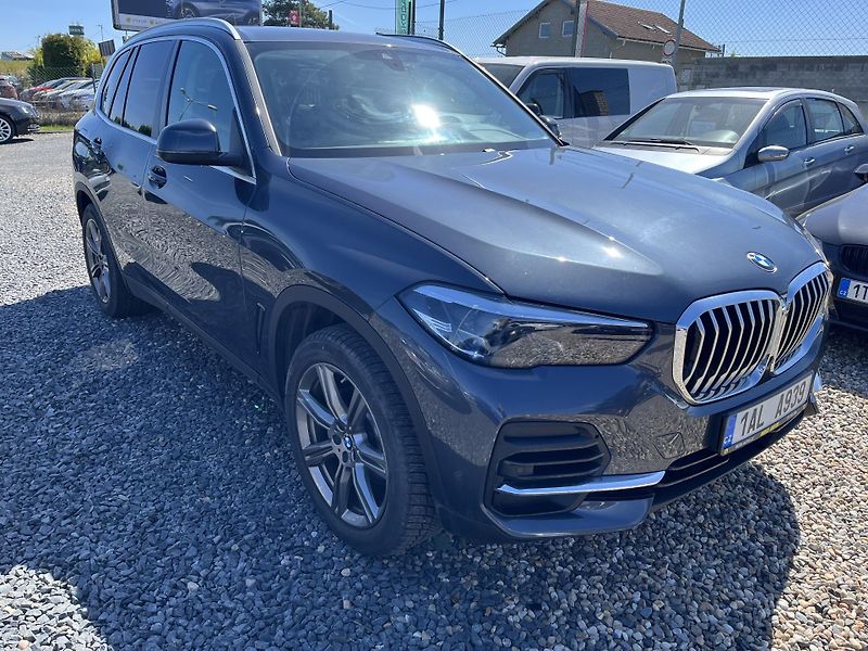 BMW X5 25D XDRIVE  - fotka 4 z 31