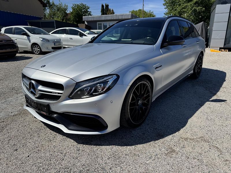 Mercedes-Benz Třídy C (2017) C63S AMG V8 Biturbo REZERVACE - fotka 11 z 30