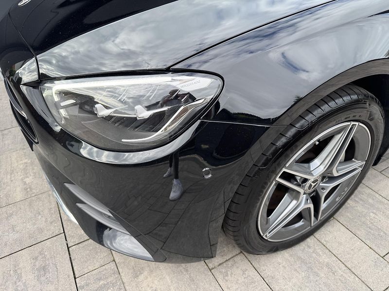 Mercedes-Benz Třídy E (2022) E 300de 4MATIC AMG Hybrid Tažn - fotka 7 z 28