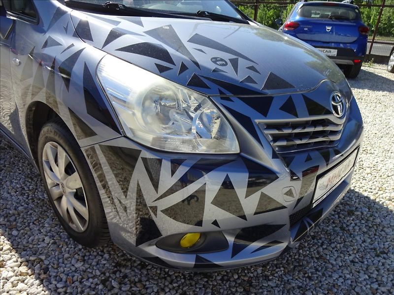 Toyota Verso 2.0 D-4D 7.MÍST - fotka 11 z 47