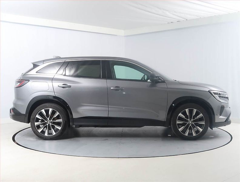Renault Austral (2023) 1.3 T MHEV - fotka 6 z 14