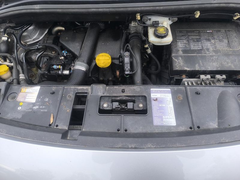 Renault Grand Scénic PĚKNÝ,TZ,SERVISKA,1.MAJ - fotka 19 z 20