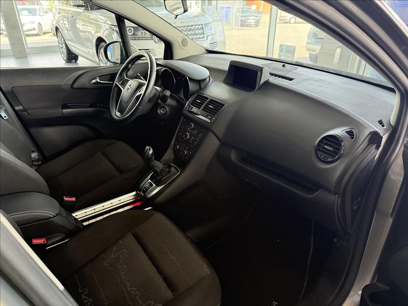 Opel Meriva 1,4   74kW, nízký nájezd - fotka 8 z 28