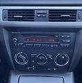 BMW Řada 3 2,0 i,105kW,STK 8/28,serv.kn. - náhled 15