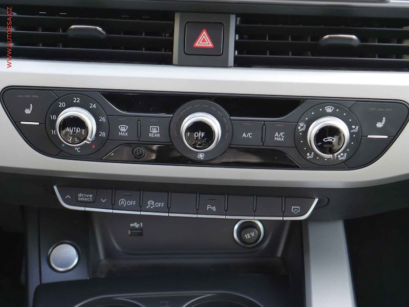 Audi A4 (2023) 2.0TDi, AT, LED, kůže, +ALU - fotka 14 z 19