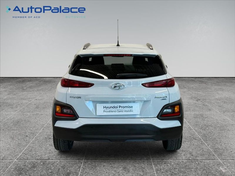 Hyundai Kona 1,6 T-GDI COMFORT 4X4 AT - fotka 5 z 18