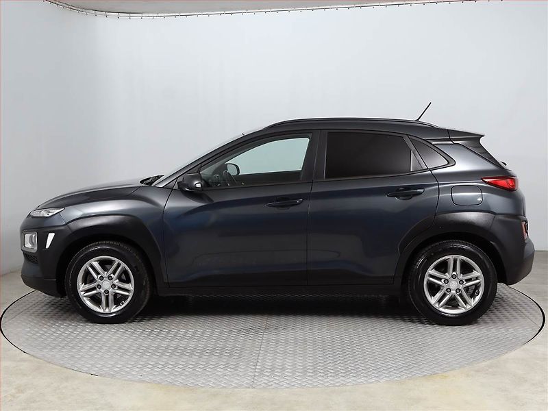 Hyundai Kona (2019) Style 1.0 T-GDI, Serv.kniha - fotka 3 z 14
