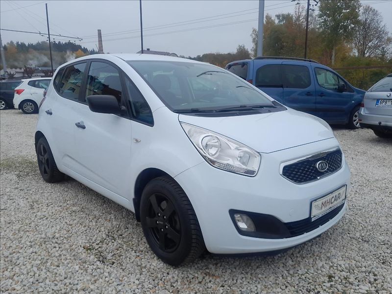 Kia Venga 1,4i16V 66kW - fotka 9 z 47