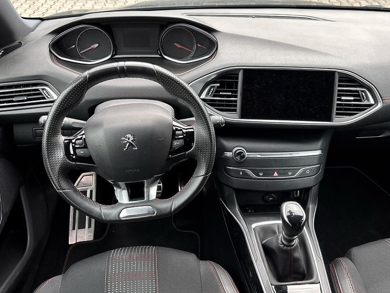 Peugeot 308 Kombi 308 - fotka 18 z 26
