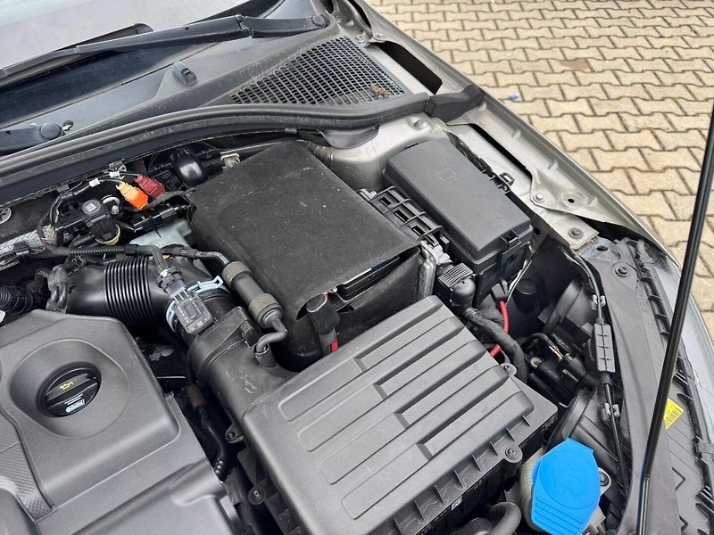 Škoda Octavia (2014) 1,6 TDI 77 KW STK - fotka 49 z 49