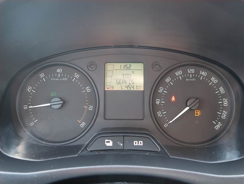 Škoda Fabia (2012) 1.2 12V, Serv.kniha - fotka 11 z 14